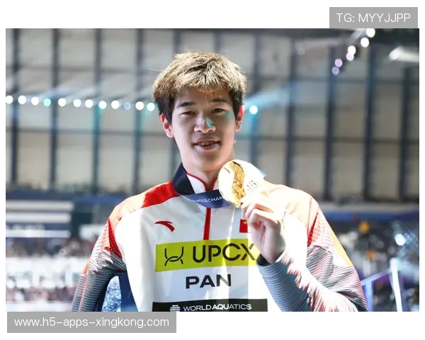 少年神枪三分连发，青年赛场成新星孵化器